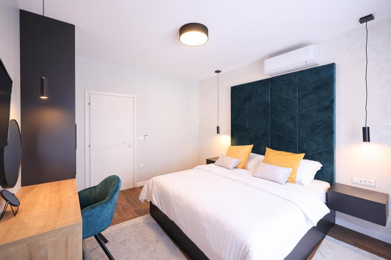 D-Palace Apartments-Olive Tree Donji Zemunik エクステリア 写真